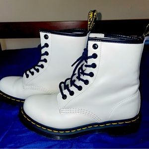 Dr. Martens 1460 Women Smooth Leather Lace Up Boots